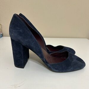 Women’s size 12M Navy BCBG Block Heels
